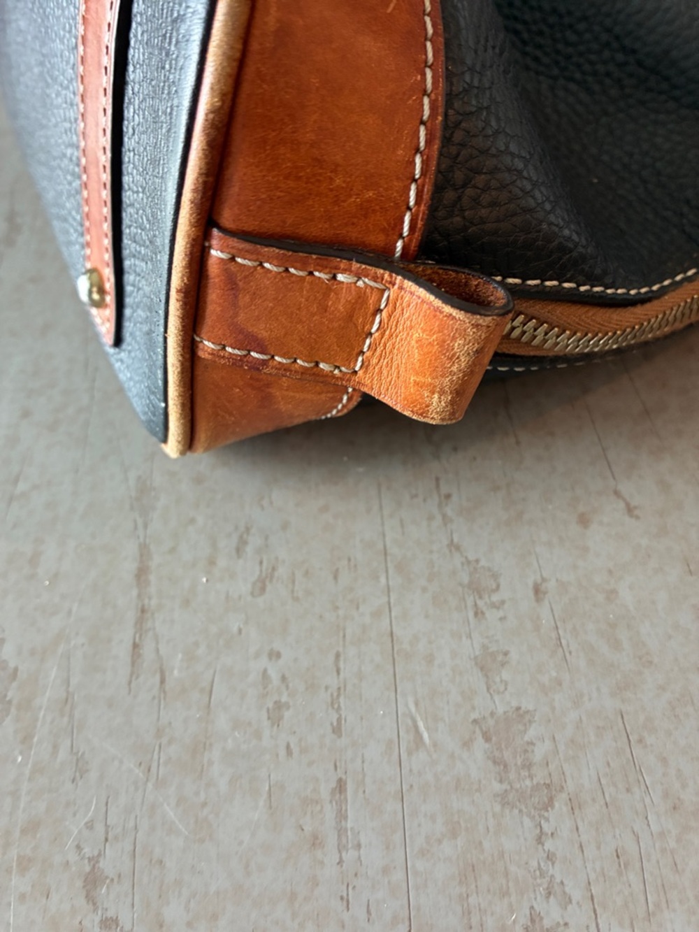 Dooney & Bourke Black Pebbled Leather Dome Satchel with Tan Trim - Picture 10 of 11